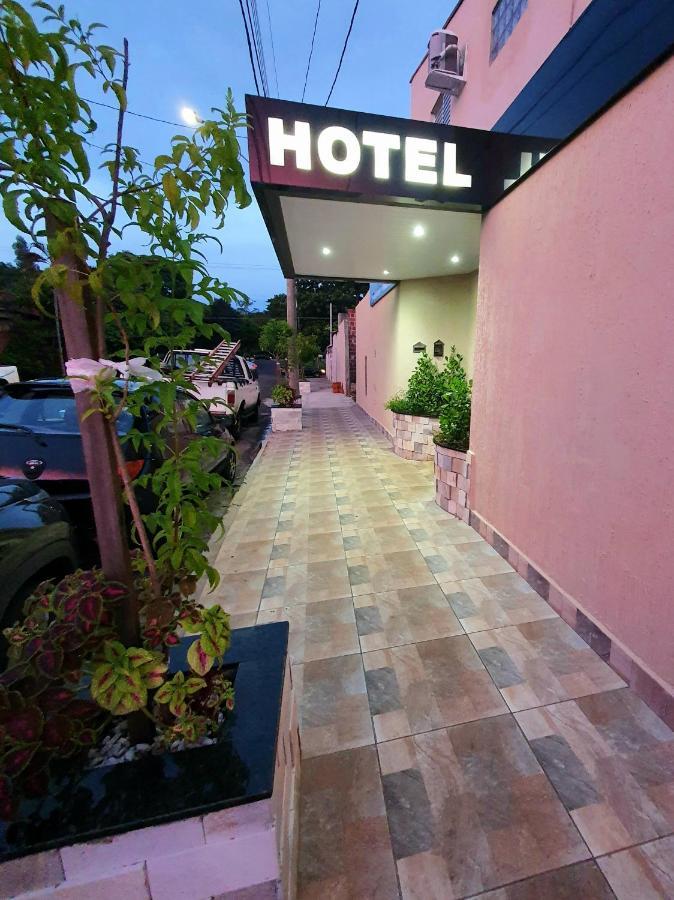 Hotel Leblon อาราซาตูบา ภายนอก รูปภาพ